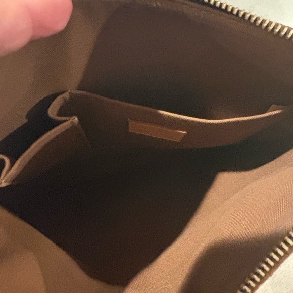 Gorgeous Louis Vuitton Monogram Odeon PM  Crossbody Bag - Picture 13 of 17